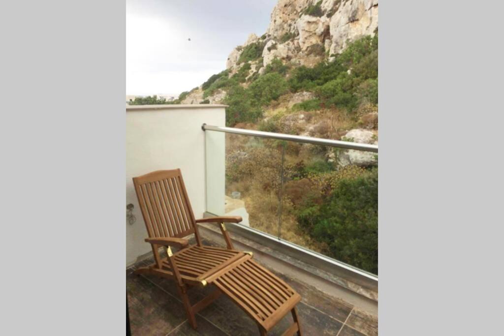 Mellieha Luxury Penthouse With Sea & Country Views Apartment ภายนอก รูปภาพ